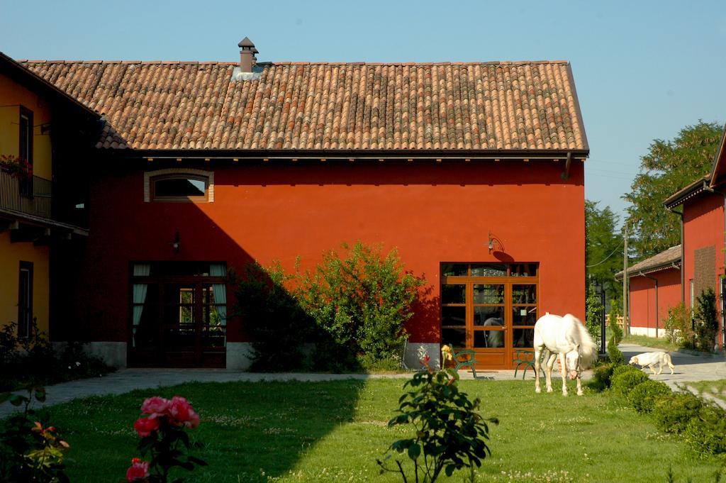 Agriturismo Cascina Maiocca Mediglia Zewnętrze zdjęcie