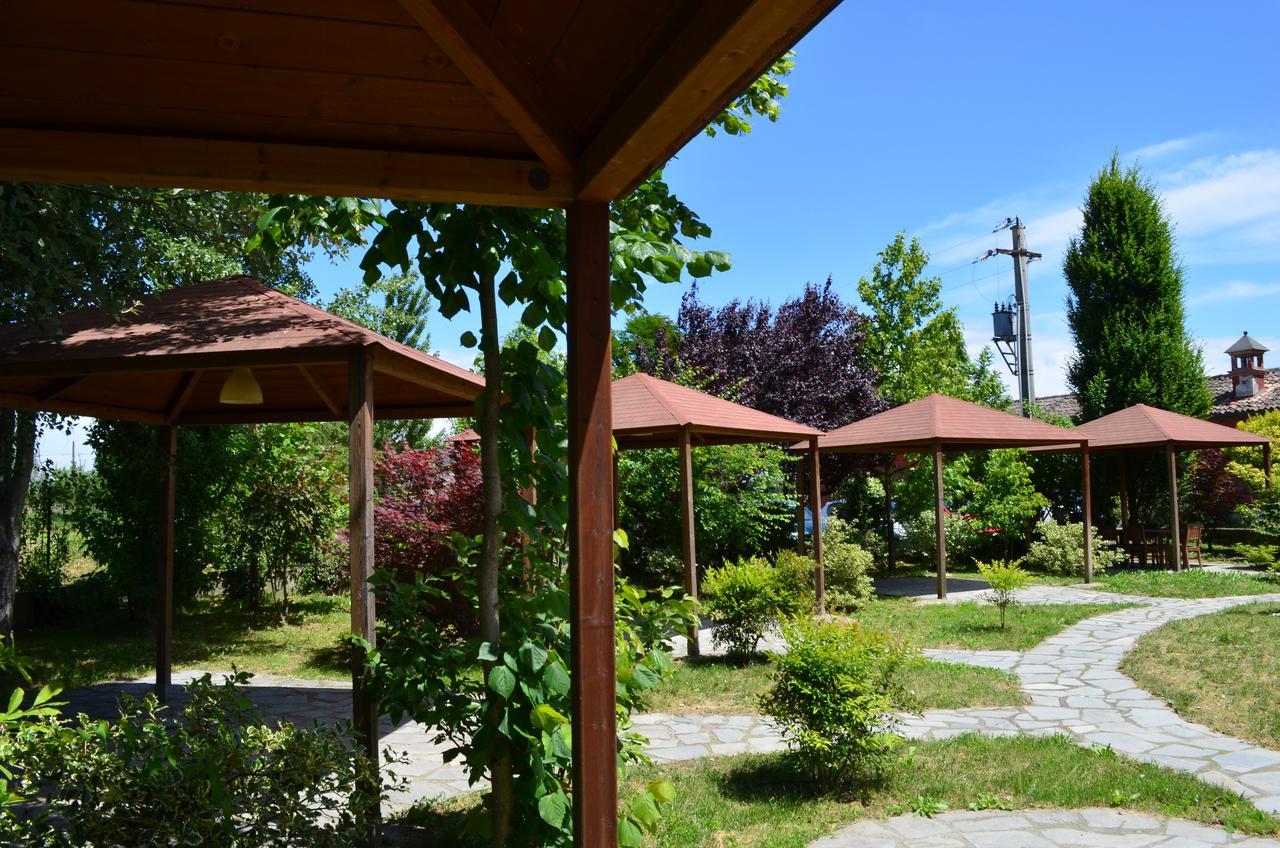 Agriturismo Cascina Maiocca Mediglia Zewnętrze zdjęcie